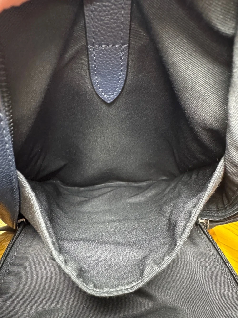 COACH CHARLES LEATHER SLING PACK BAG IN MIDNIGHT